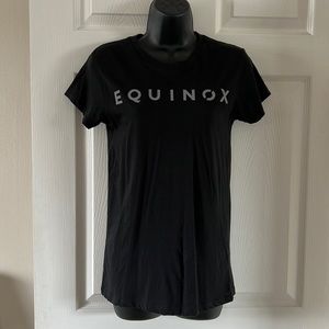 Women’s Equinox Gym Small T-Shirt EUC